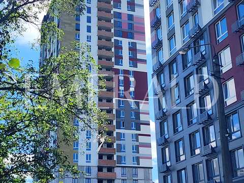квартира за адресою Тепловозна вул., 28