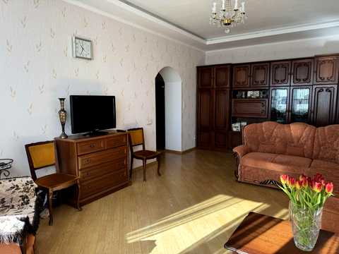 квартира за адресою Володимира Івасюка просп. (Героїв Сталінграду), 6