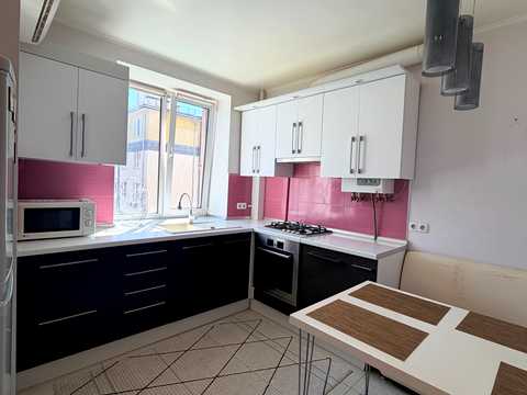 квартира за адресою Південна вул., 7