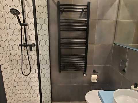квартира за адресою Зарічна вул., 4 к2