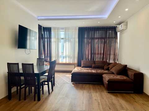 квартира по адресу Кловский спуск, 7