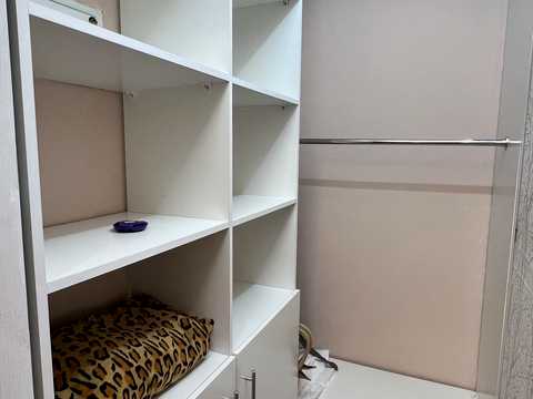 квартира за адресою Олени Пчілки вул., 8