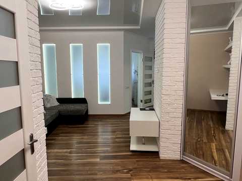 квартира за адресою Олени Пчілки вул., 8
