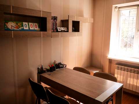 комерційна за адресою Володимира Антоновича вул. (), 121