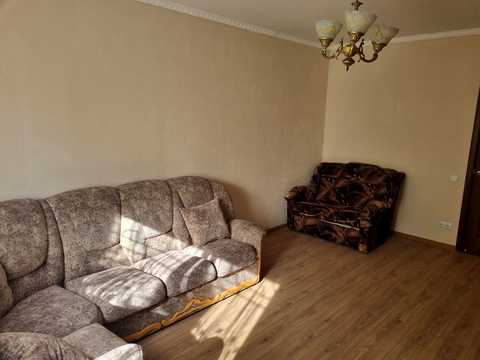 квартира по адресу Драгоманова ул., 12-А