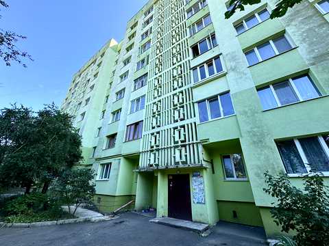 квартира за адресою Рівне, Кулика і Гудачека вул. (Макарова), 10