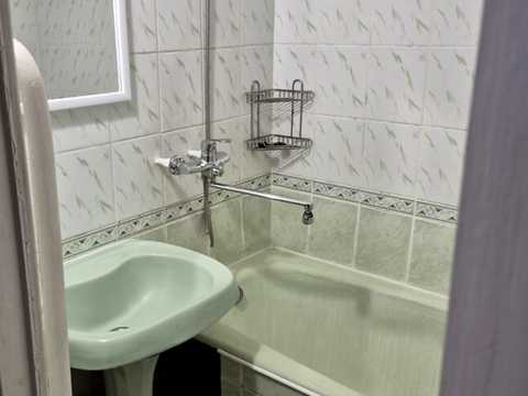 квартира по адресу Ревуцкого ул., 34-А