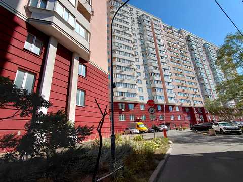 квартира за адресою Бориспільська вул., 6