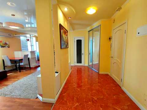 квартира за адресою Бориспільська вул., 6