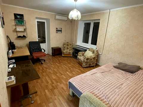 квартира за адресою Незалежної України вул. (40 років Радянської України), 90