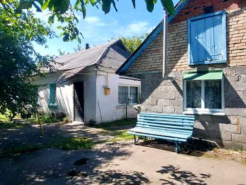 дом по адресу Лесі Українки