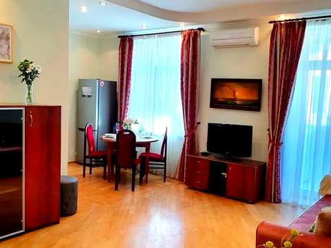 квартира за адресою Бориса Грінченка вул., 4
