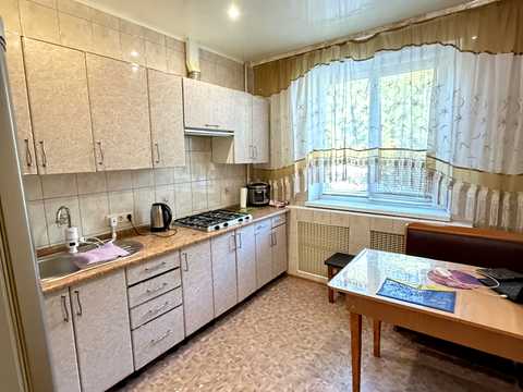 квартира за адресою Запоріжжя, Маршала Судця вул., 1