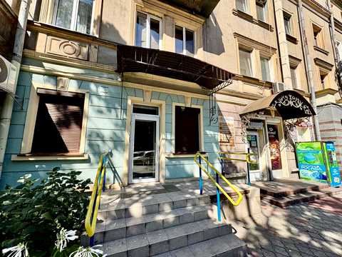 комерційна за адресою Дніпро, Привокзальна вул., 3