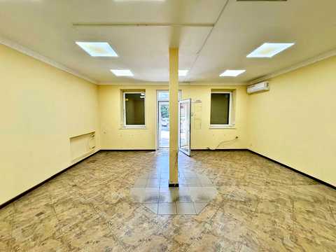 комерційна за адресою Дніпро, Привокзальна вул., 3