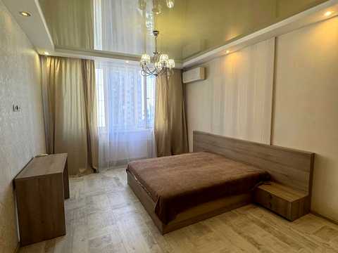 квартира за адресою Анни Ахматової вул., 34