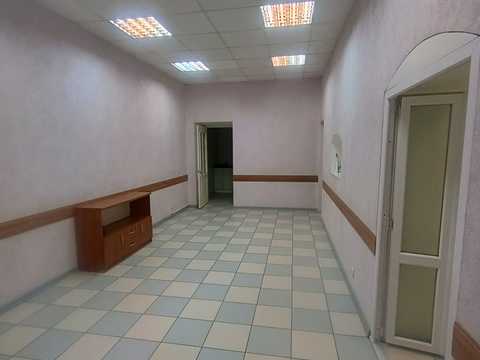 комерційна за адресою Старопортофранківська вул. (Комсомольська), 109