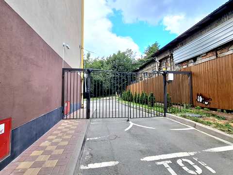 квартира по адресу Полевая ул., 73