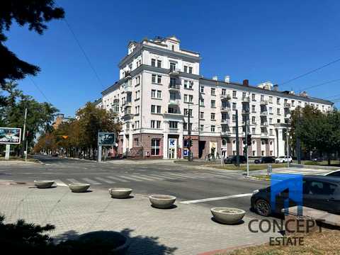 квартира за адресою Дмитра Яворницького просп. (Карла Маркса), 20