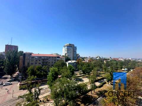 квартира за адресою Дмитра Яворницького просп. (Карла Маркса), 20