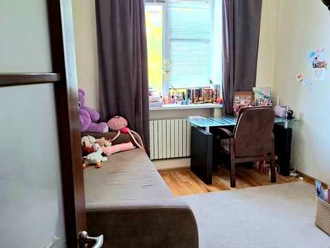 квартира за адресою Соборна пл. (Жовтнева), 7