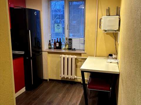 квартира за адресою Стадіонний проїзд, 4