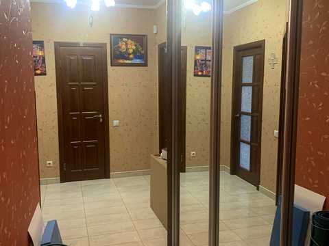 квартира за адресою Печерська вул., 6