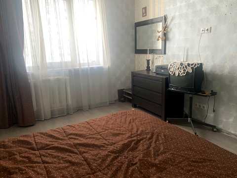 квартира за адресою Печерська вул., 6