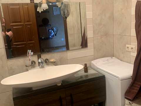 квартира за адресою Печерська вул., 6