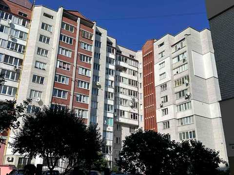 квартира за адресою Злуки просп., 8