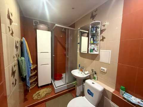 квартира за адресою Злуки просп., 8