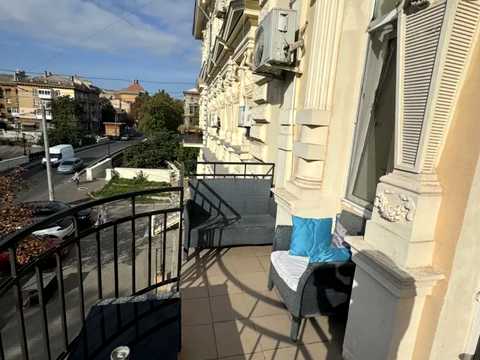 квартира по адресу Бунина ул. (Буніна), 8