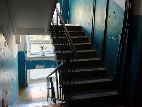 квартира за адресою Космонавтів вул., 25/4