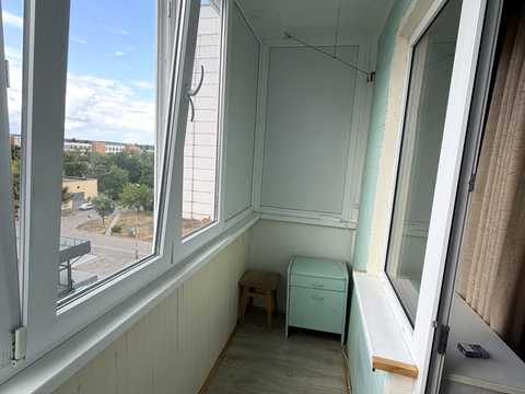 квартира за адресою Богатирська вул., 10