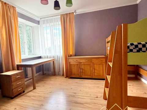 квартира за адресою Юрія Литвинського вул. (Російська), 64