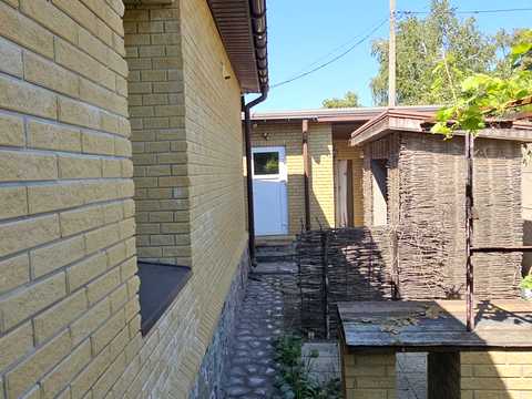 будинок за адресою Відпочинку вул.