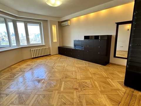 квартира по адресу Сім'ї Прахових ул. (Гайдара), 27