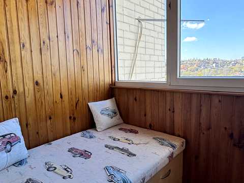 квартира по адресу Сім'ї Прахових ул. (Гайдара), 27