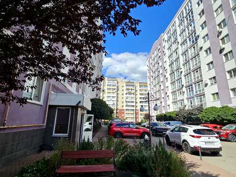 квартира за адресою Вишнева вул., 23
