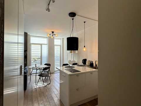 квартира за адресою Регенераторна вул., 4к2