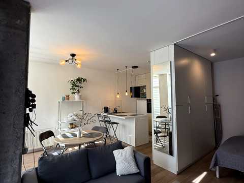 квартира за адресою Регенераторна вул., 4к2