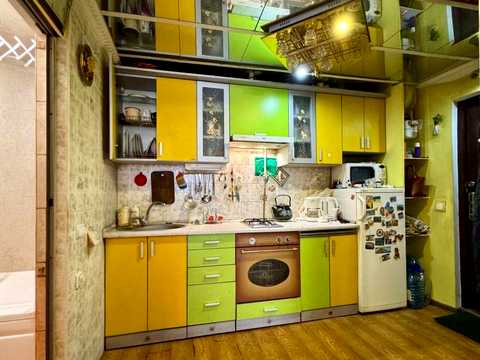 квартира за адресою Пантелеймона Куліша вул., 1