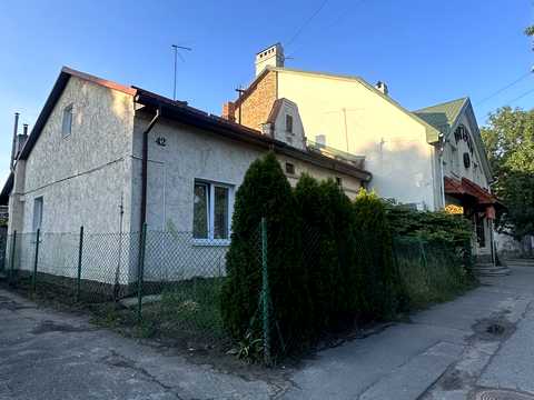 ділянка за адресою Повітряна вул.