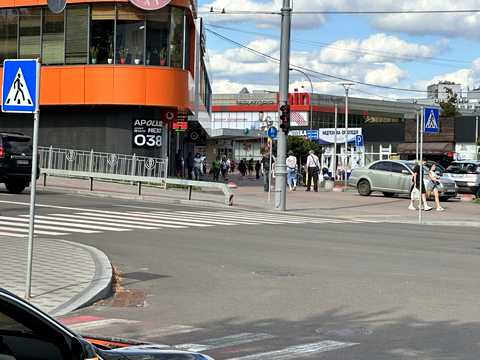квартира по адресу Строителей ул., 41