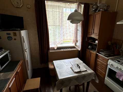 квартира по адресу Строителей ул., 41
