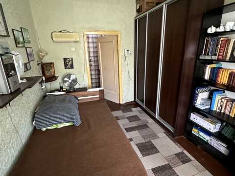 квартира по адресу Строителей ул., 41