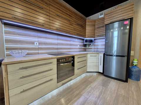 квартира за адресою Регенераторна вул., 4 к5