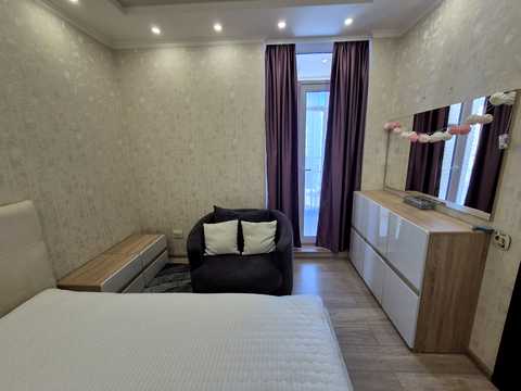 квартира за адресою Регенераторна вул., 4 к5
