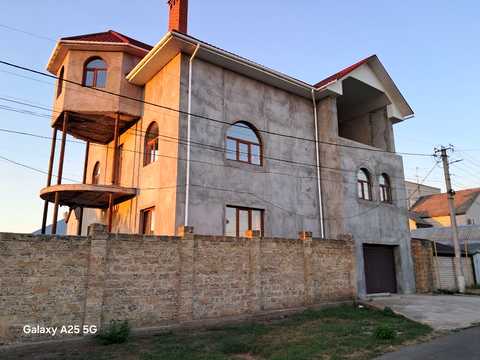 будинок за адресою Квіткова вул., 18