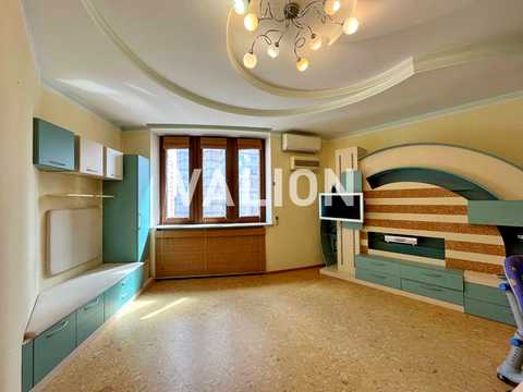 квартира за адресою Володимира Івасюка просп. (Героїв Сталінграду), 8